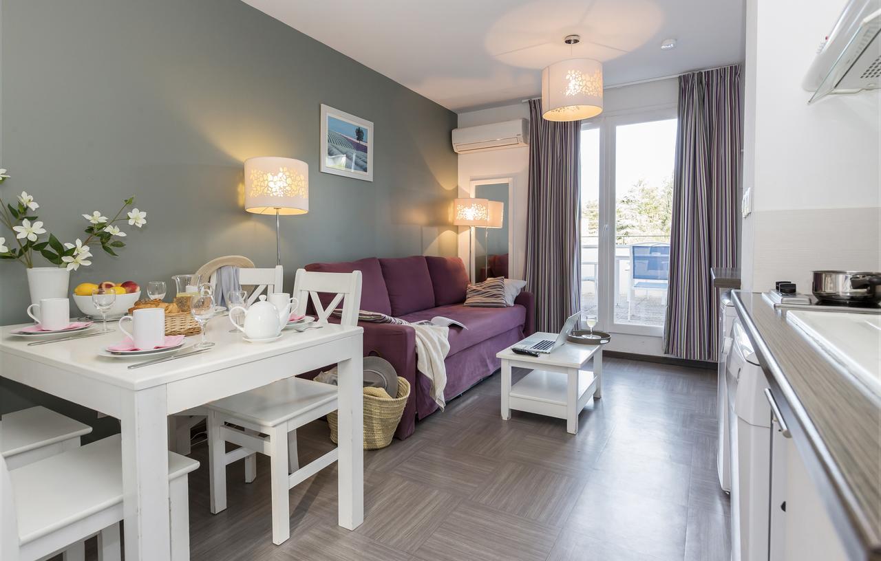 Residence Odalys Cote Provenceグレウー・レ・バン エクステリア 写真